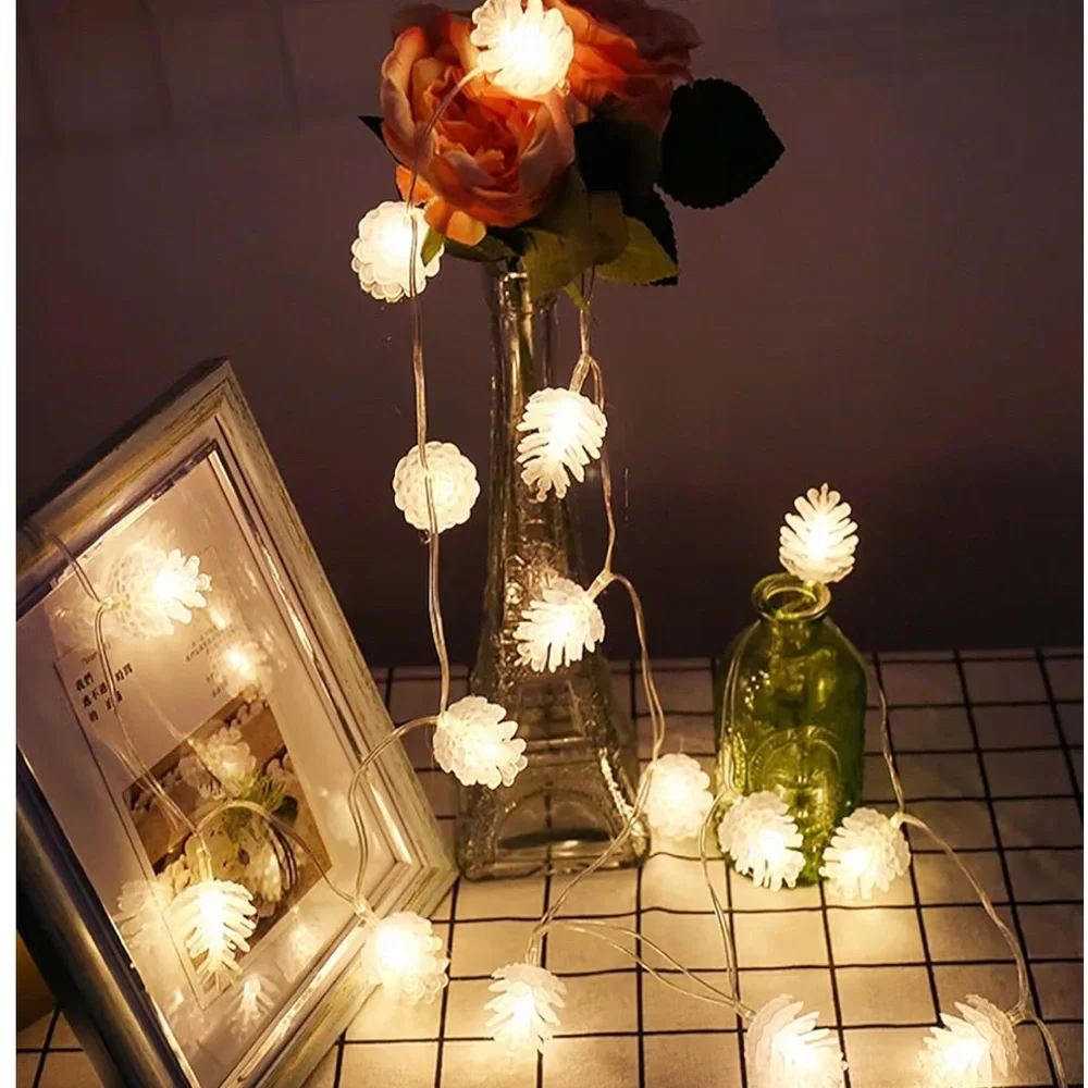Pinecone String Lights 16FT 40 LED Clear Pine Cone String Lights Battery Powered